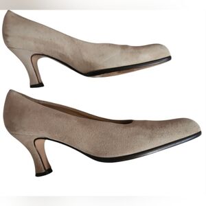 Ann Taylor Taupe Suede Pumps